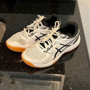 Kids ASICS Upcourt 4 Volleyball Shoes